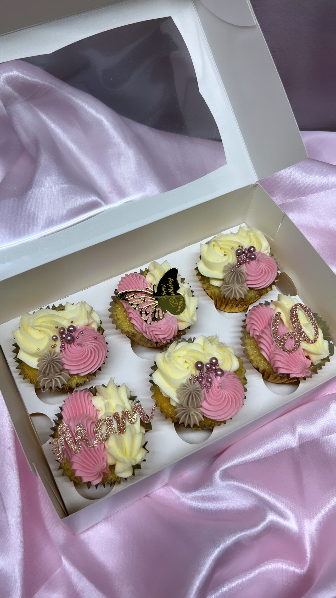 6 Personalised Cupcakes
