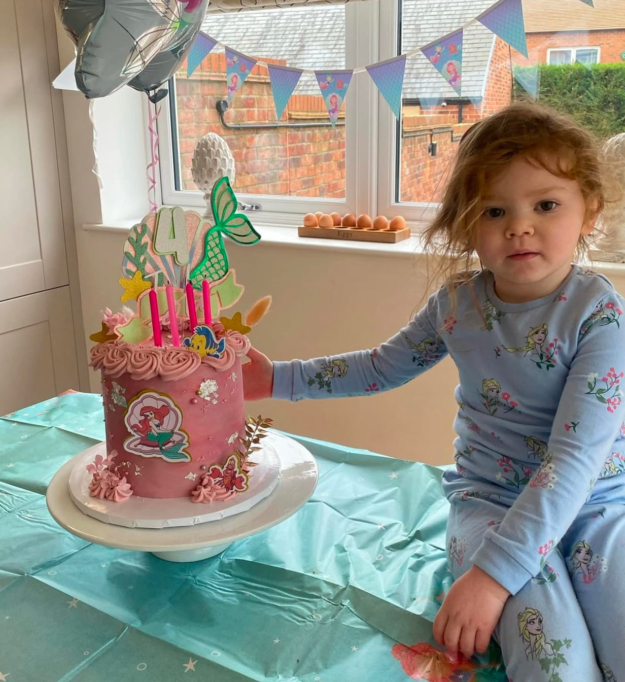 “EXTRA” Themes or Characters Cake