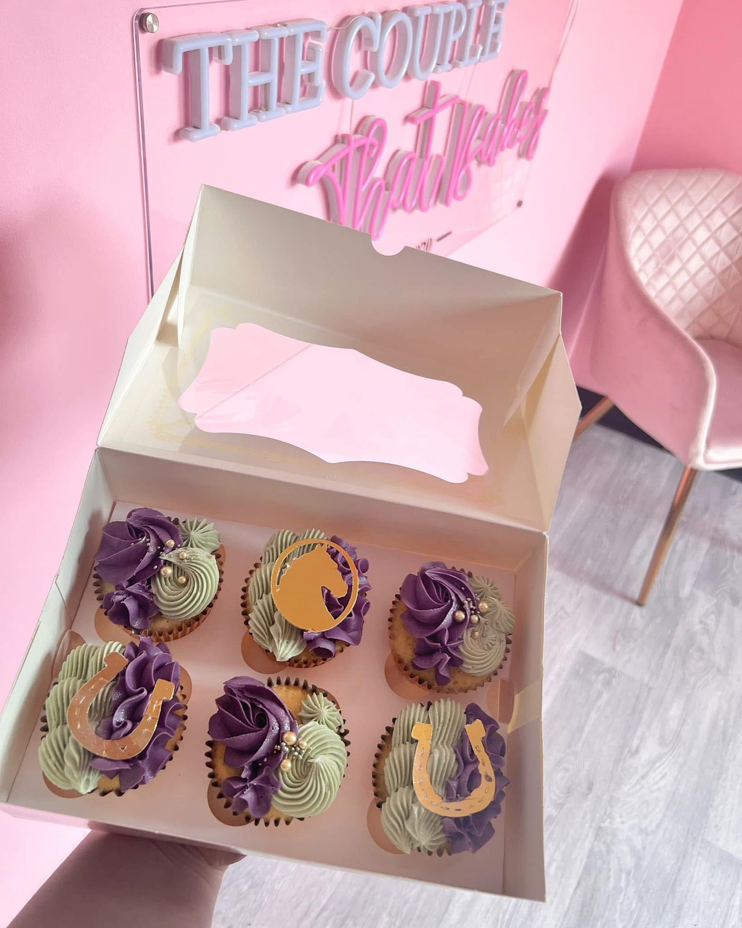 6 Personalised Cupcakes