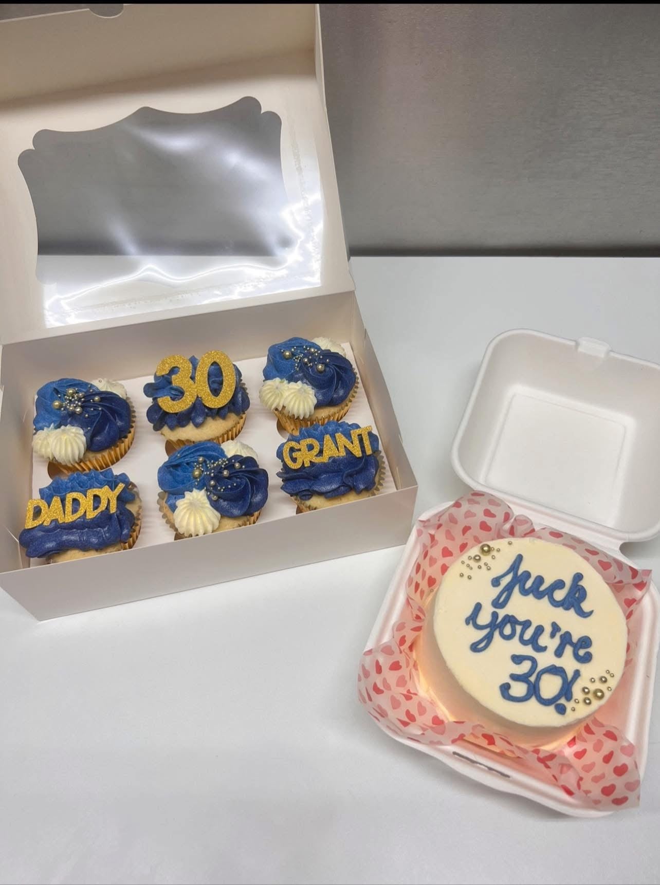 6 Personalised Cupcakes