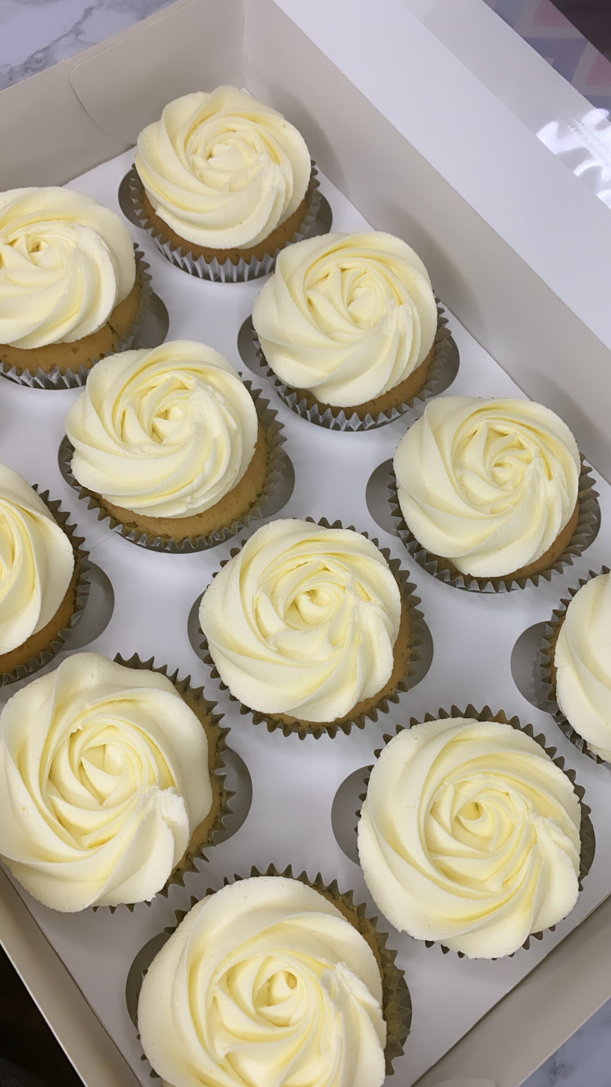 Plain and Simple Cupcakes