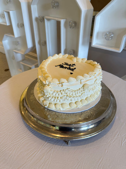 Wedding Lambeth Heart Cake