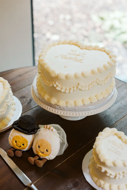 Wedding Lambeth Heart Cake