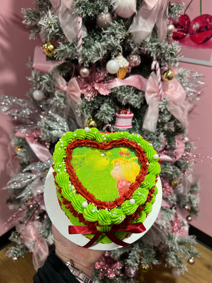Grinch Lambeth Heart Cake